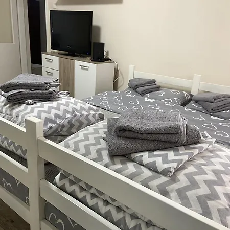 Apartman Lea Paracin Exterior photo