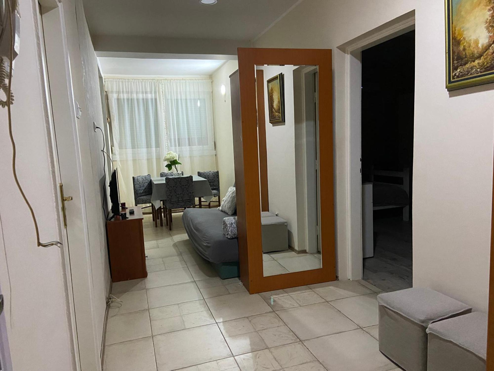 Apartment Lea *